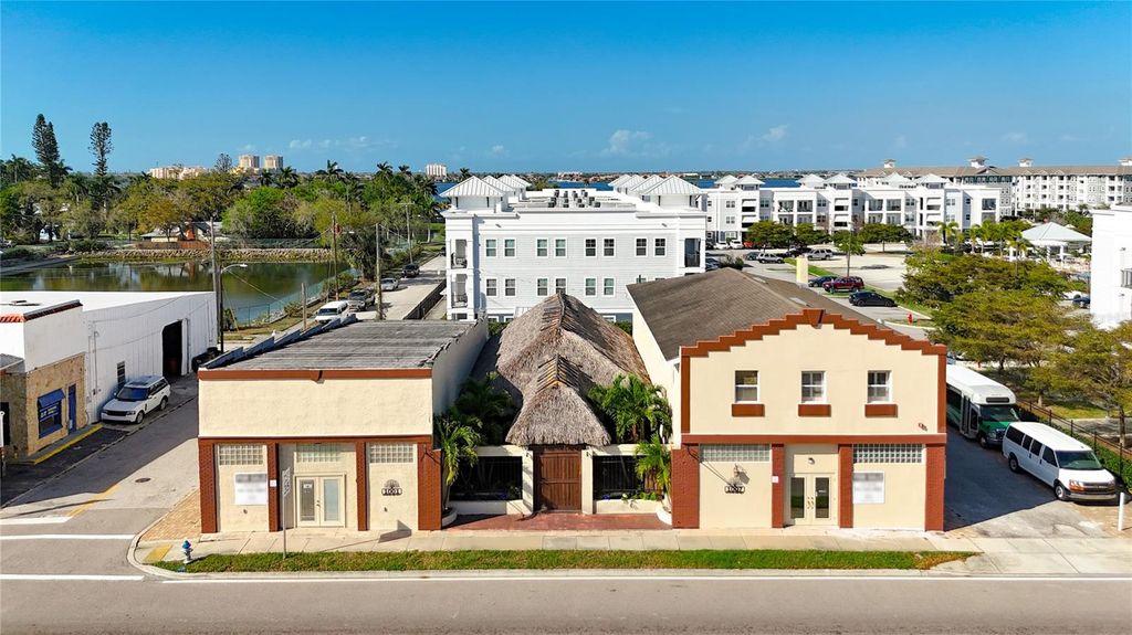 1007 MANATEE AVENUE E, BRADENTON, FL 34208 — photo 2