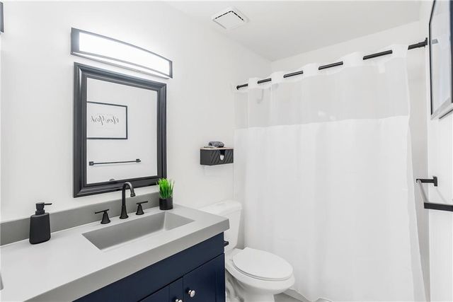 17850 W 182nd Street, Olathe, KS 66062