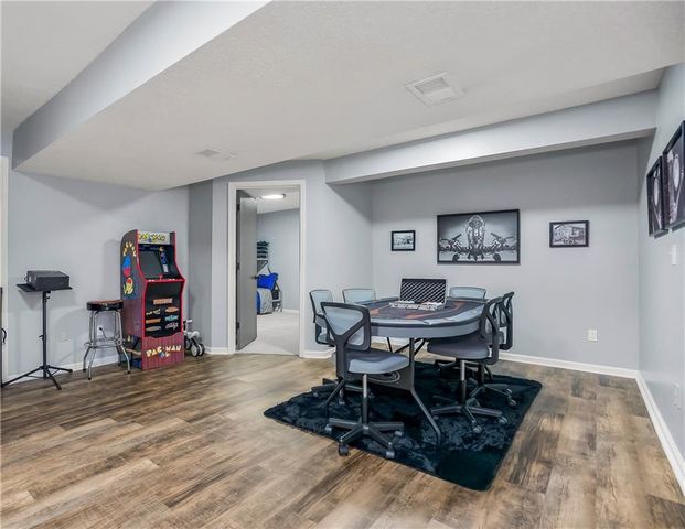 17850 W 182nd Street, Olathe, KS 66062