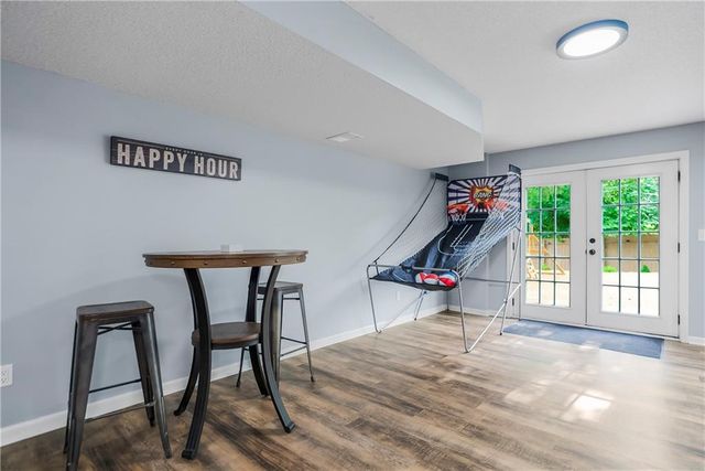 17850 W 182nd Street, Olathe, KS 66062