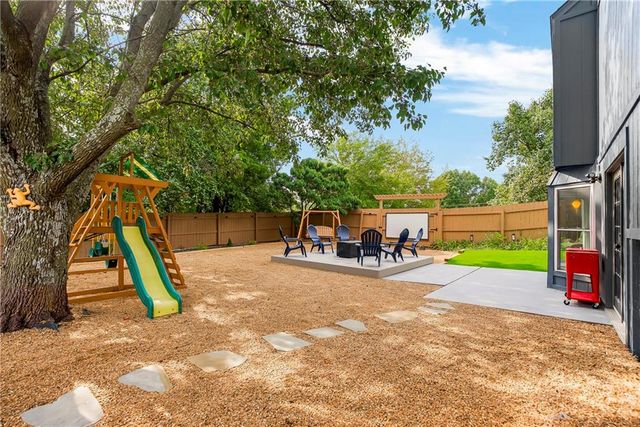 17850 W 182nd Street, Olathe, KS 66062