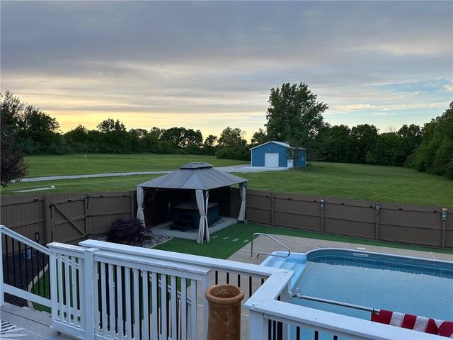 17850 W 182nd Street, Olathe, KS 66062