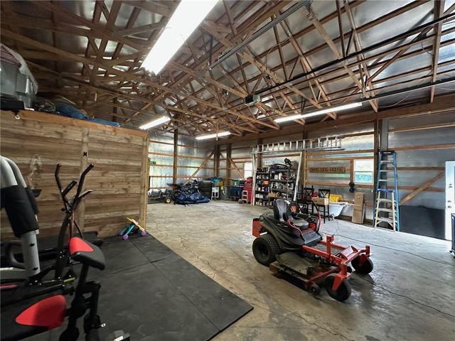 17850 W 182nd Street, Olathe, KS 66062