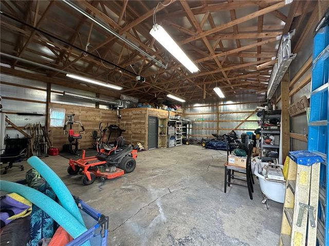 17850 W 182nd Street, Olathe, KS 66062