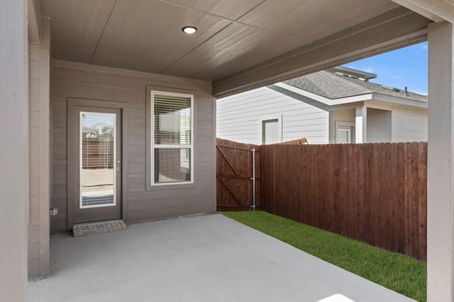 1711 Teton River Drive, Blue Ridge, TX 75424