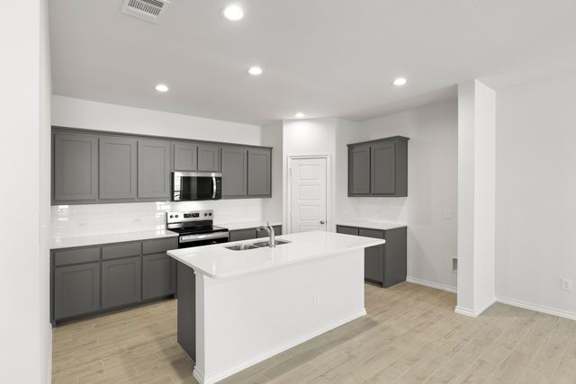 1711 Teton River Drive, Blue Ridge, TX 75424