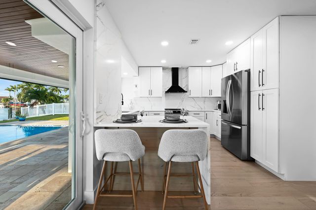 751 SE 7th Avenue, Pompano Beach, FL 33060