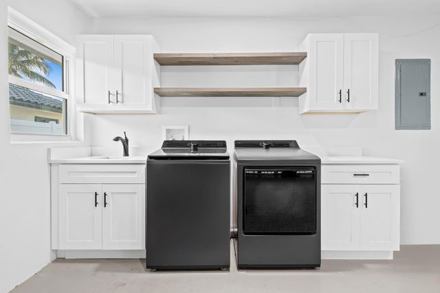 751 SE 7th Avenue, Pompano Beach, FL 33060