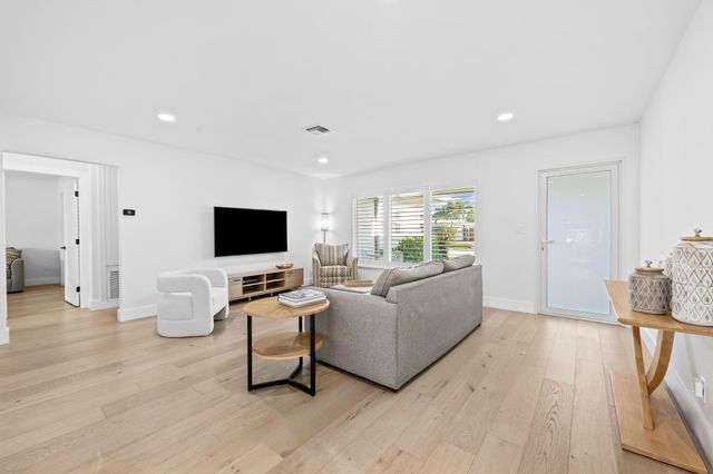 751 SE 7th Avenue, Pompano Beach, FL 33060