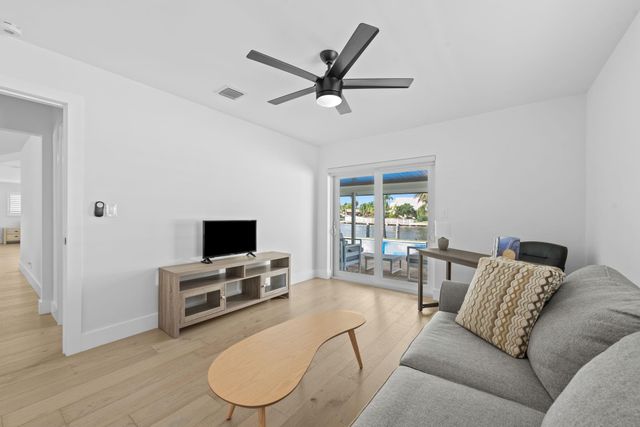 751 SE 7th Avenue, Pompano Beach, FL 33060