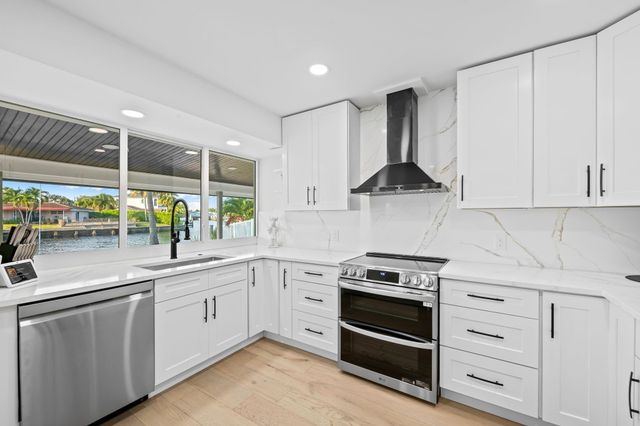 751 SE 7th Avenue, Pompano Beach, FL 33060