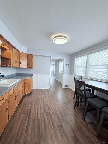 612 W Cromer Avenue, Muncie, IN 47303