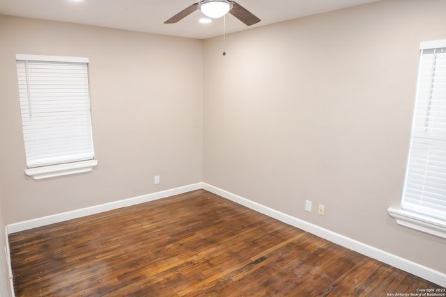 415 Riddle St, San Antonio, TX 78210