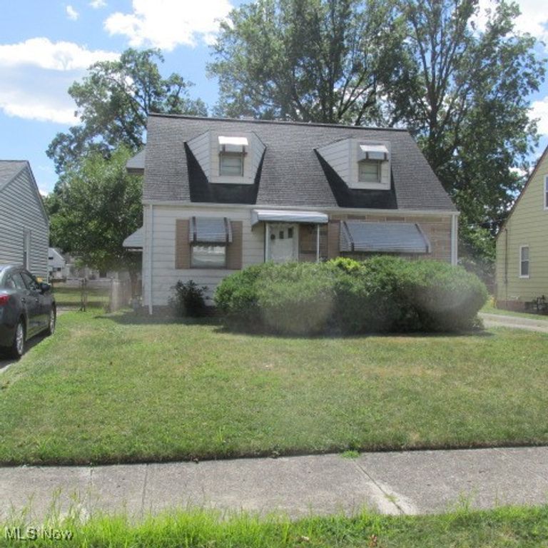 29050 Edgewood Drive, Willowick, OH 44095