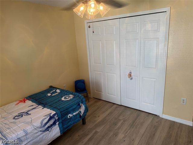 1825 SE 12th TER, Cape Coral, FL 33990