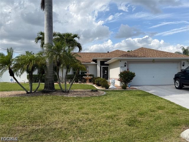 1825 SE 12th TER, Cape Coral, FL 33990