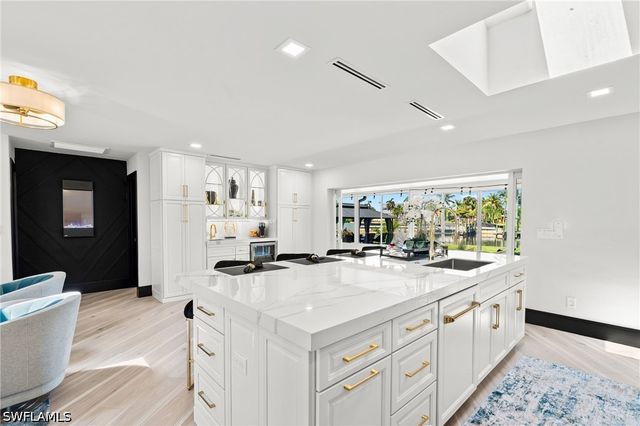 6212 Cocos DR, Fort Myers, FL 33908