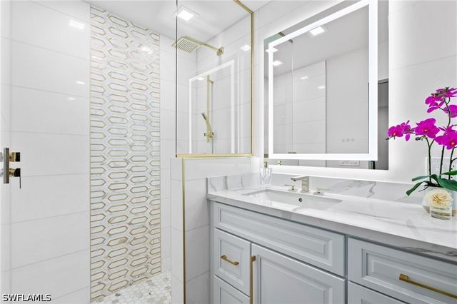 6212 Cocos DR, Fort Myers, FL 33908