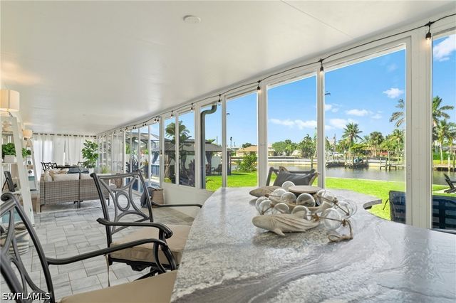 6212 Cocos DR, Fort Myers, FL 33908