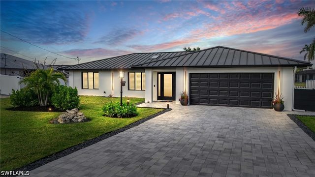 6212 Cocos DR, Fort Myers, FL 33908