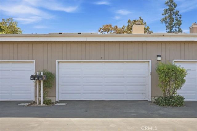 8 Silverwood, Irvine, CA 92604