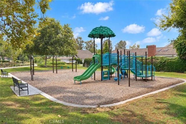 8 Silverwood, Irvine, CA 92604