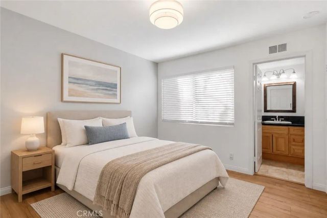 8 Silverwood, Irvine, CA 92604