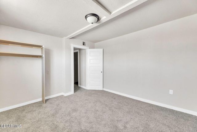 8827 Mount Elbert Drive 3, El Paso, TX 79904