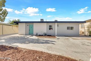 8827 Mount Elbert Drive 3, El Paso, TX 79904