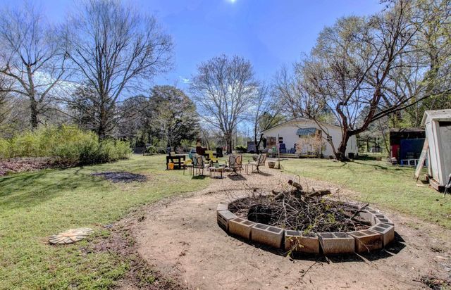 16601 West Road, Roland, AR 72135