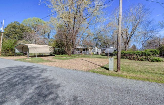 16601 West Road, Roland, AR 72135