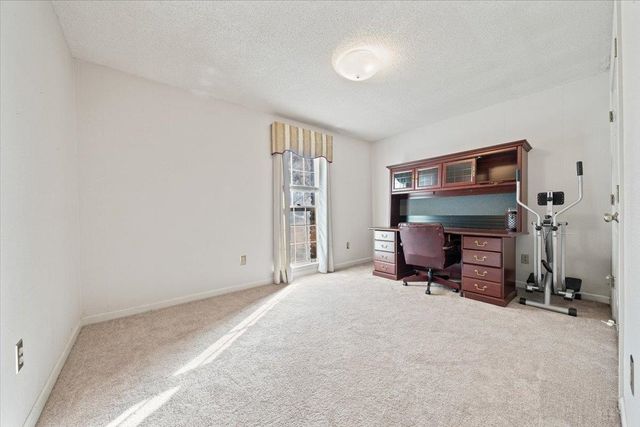 3017 LAURINBURG CIR, Germantown, TN 38138