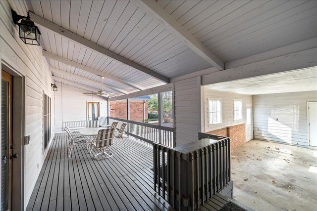 3017 LAURINBURG CIR, Germantown, TN 38138