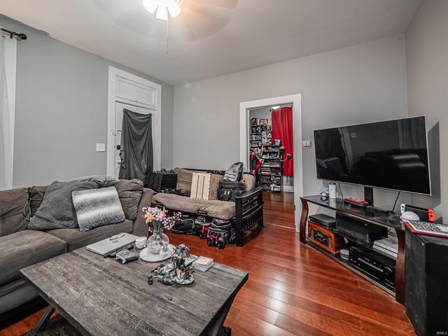 3011 Forest Avenue, Evansville, IN 47712