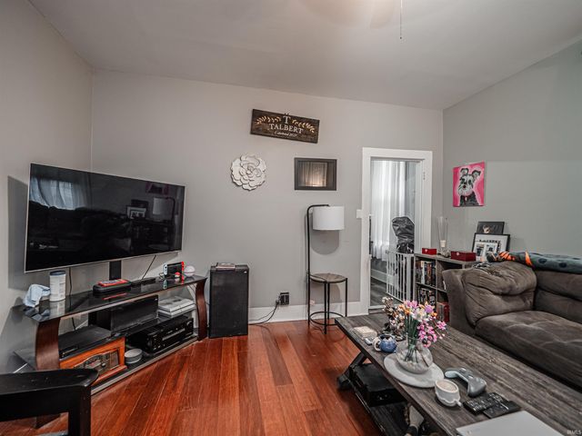 3011 Forest Avenue, Evansville, IN 47712