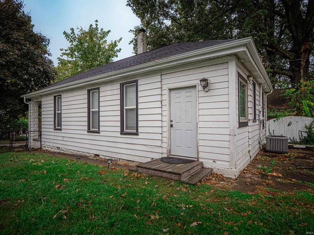 3011 Forest Avenue, Evansville, IN 47712