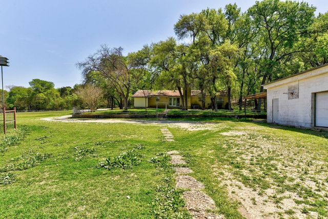 20 Pillow RD, Sunset Valley, TX 78745