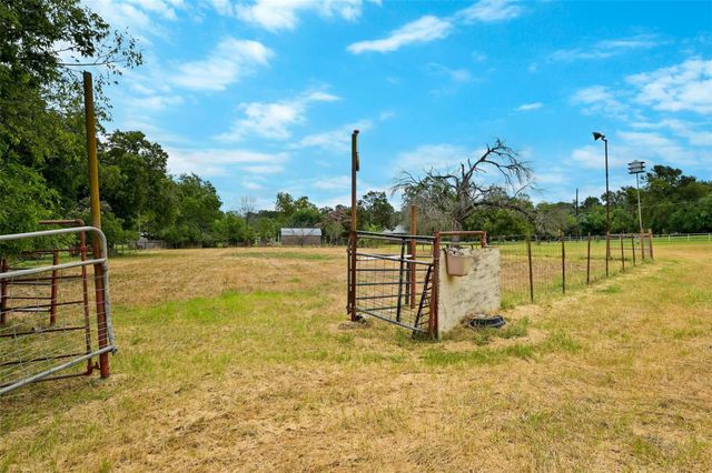 20 Pillow RD, Sunset Valley, TX 78745