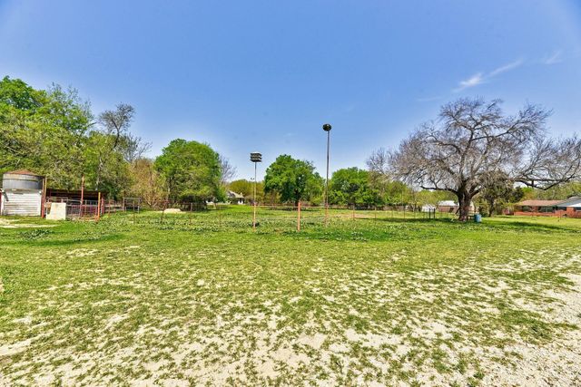 20 Pillow RD, Sunset Valley, TX 78745