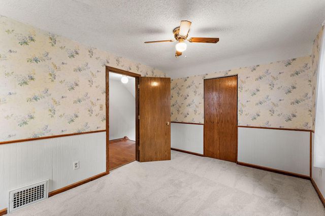 1455 Kent Street, Saint Paul, MN 55117