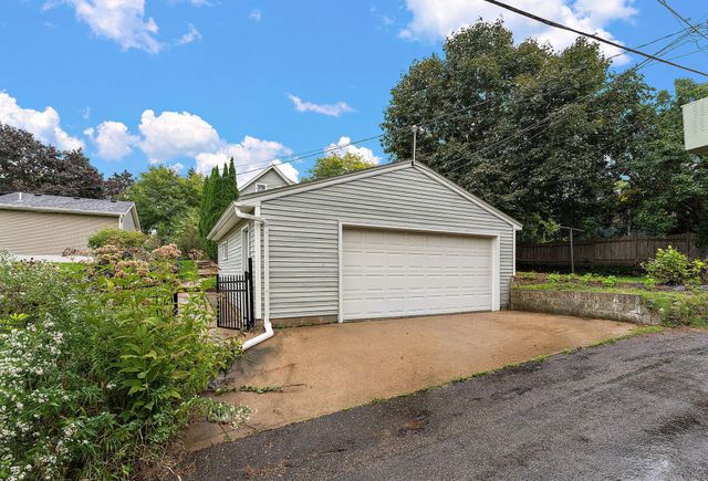 1455 Kent Street, Saint Paul, MN 55117