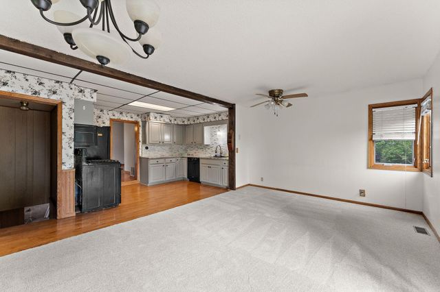 1455 Kent Street, Saint Paul, MN 55117