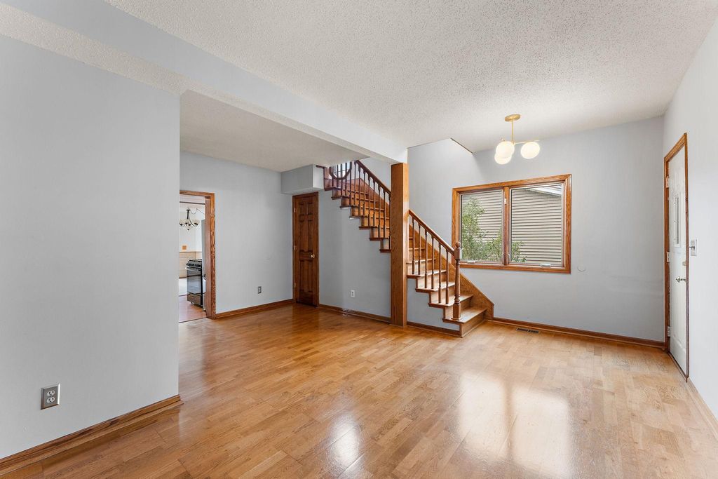 1455 Kent Street, Saint Paul, MN 55117 — photo 4