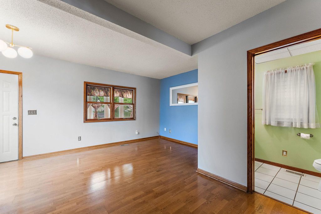 1455 Kent Street, Saint Paul, MN 55117 — photo 5