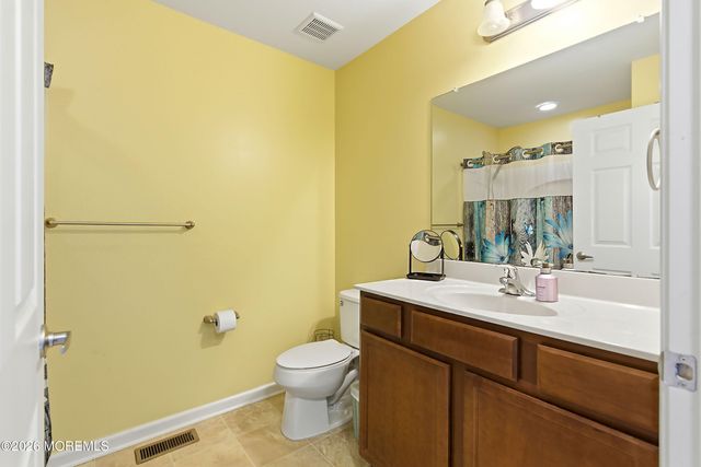 17 Arden Drive, Manchester, NJ 08759