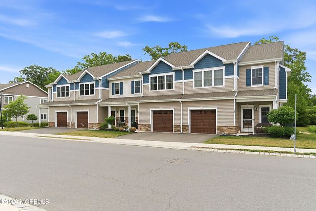17 Arden Drive, Manchester, NJ 08759