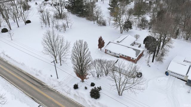 15019 Auburn Road, Fort Wayne, IN 46845