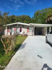 202 Schooner Avenue, Edgewater, FL 32141