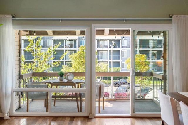 707 Fathom Drive 208, San Mateo, CA 94404