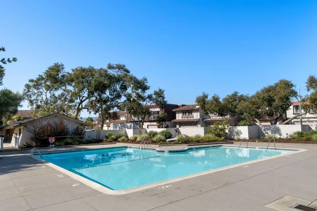 707 Fathom Drive 208, San Mateo, CA 94404